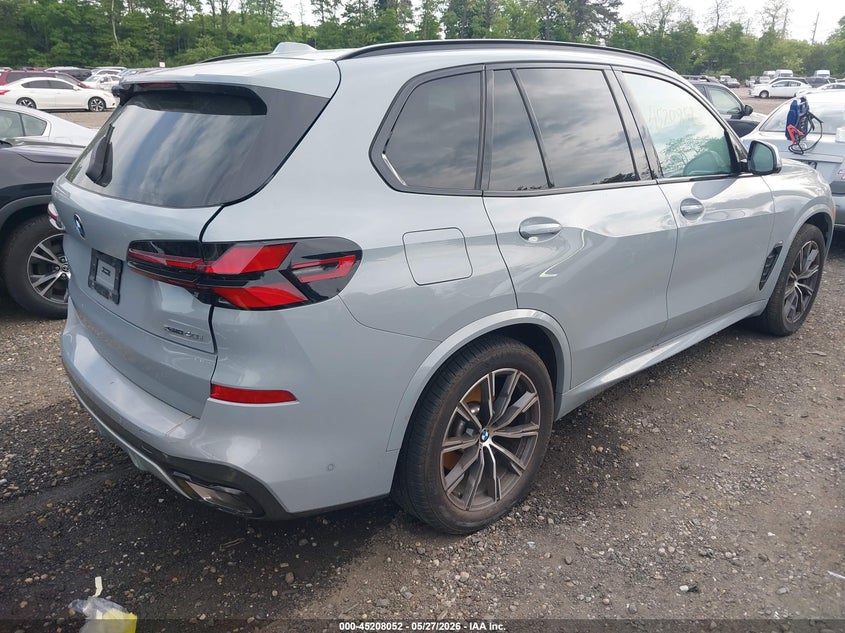 2025 BMW X5 VIN 5UX23EU00S9Y30448 IAAI salvage auction — WATER/FLOOD, Mv-907A (New York), sold $32,750 on 2026-07-13 (photo 4)