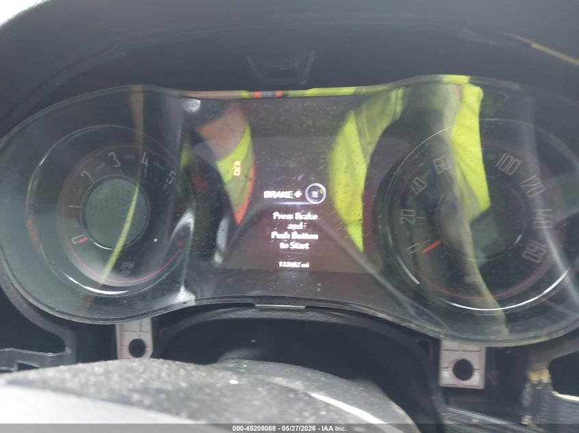 2019 Dodge Challenger VIN 2C3CDZBT4KH641488 IAAI salvage auction — FRONT & REAR, Salvage Title, sold $3,050 on 2026-07-22 (photo 7)
