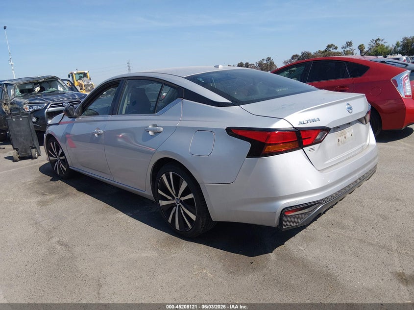 2020 Nissan Altima VIN 1N4BL4CV6LC135152 IAAI salvage auction — RIGHT FRONT, Salvage Title, sold $3,650 on 2026-07-09 (photo 3)