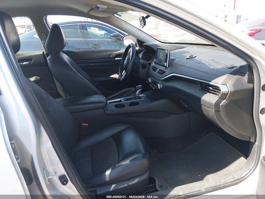 2020 Nissan Altima VIN 1N4BL4CV6LC135152 IAAI salvage auction — RIGHT FRONT, Salvage Title, sold $3,650 on 2026-07-09 (photo 5)