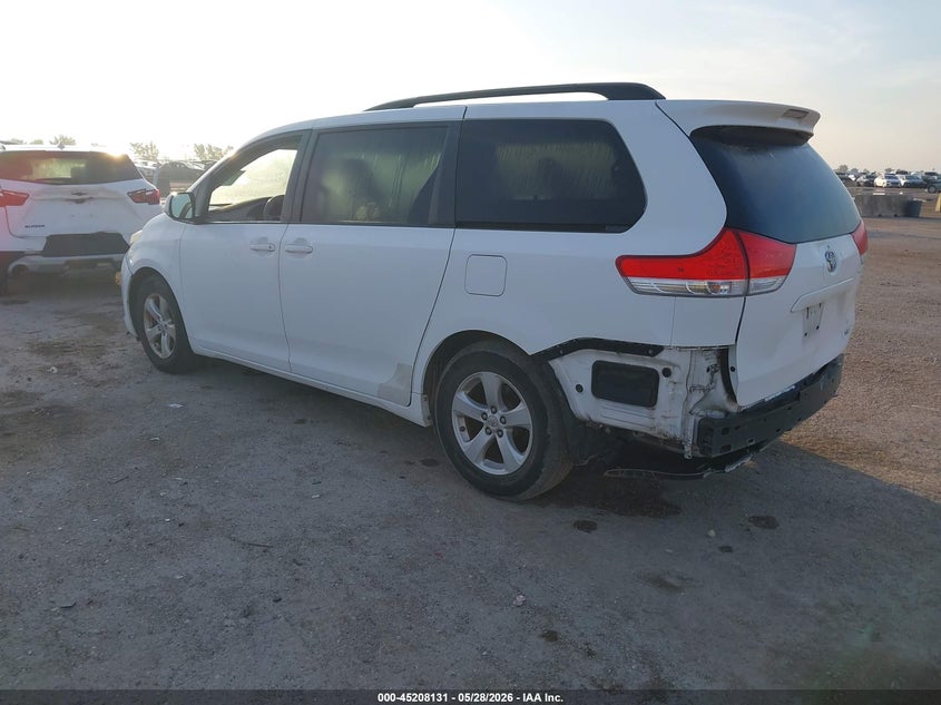 2011 Toyota Sienna VIN 5TDKK3DC8BS072637 IAAI salvage auction — REAR END, Original (Texas), sold $2,125 on 2026-07-08 (photo 3)