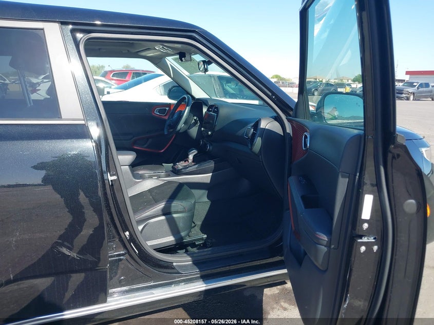 2023 Kia Soul VIN KNDJ53AU0P7860295 IAAI salvage auction — SIDE, Salvage (California), sold $6,300 on 2026-07-28 (photo 5)