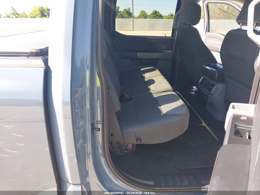 2023 Ford F-150 VIN 1FTVW1EL1PWG52517 IAAI salvage auction — RIGHT SIDE, Original (Texas), sold $16,300 on 2026-07-30 (photo 8)