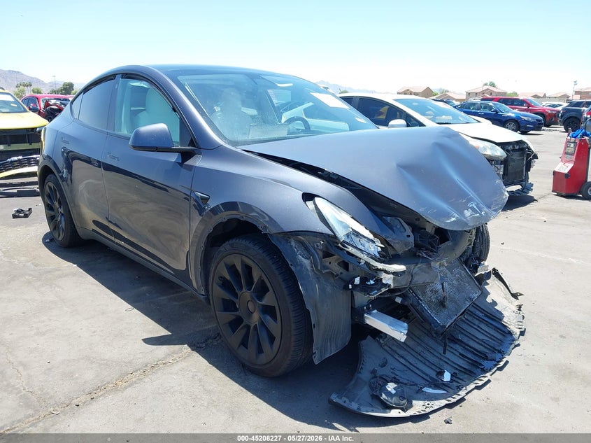 2021 Tesla Model y VIN 5YJYGDEE7MF245721 IAAI salvage auction — LEFT FRONT, Salvage Title, sold $6,550 on 2026-07-14 (photo 1)