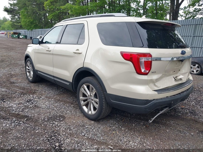 2018 Ford Explorer VIN 1FM5K8D80JGA95114 IAAI salvage auction — FRONT & REAR, Salvage (New Jersey), sold $3,200 on 2026-08-01 (photo 3)