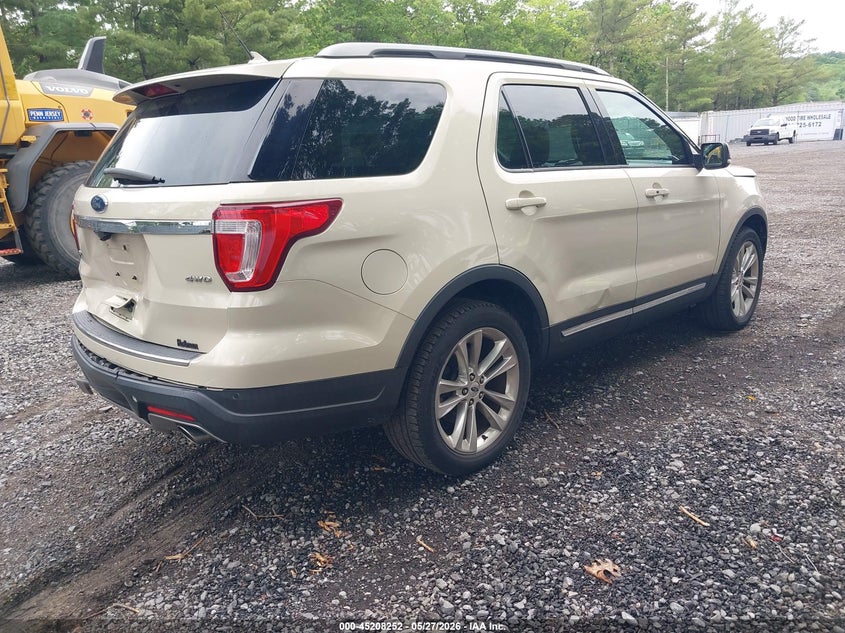2018 Ford Explorer VIN 1FM5K8D80JGA95114 IAAI salvage auction — FRONT & REAR, Salvage (New Jersey), sold $3,200 on 2026-08-01 (photo 4)