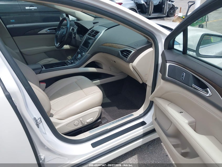 2018 Lincoln Mkz VIN 3LN6L5C91JR608535 IAAI salvage auction — RIGHT REAR, Clear (Florida), sold $10,000 on 2026-07-13 (photo 5)