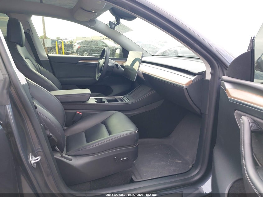 2023 Tesla Model y VIN 7SAYGDED5PF961144 IAAI salvage auction — REAR END, Salvage Title, sold $11,675 on 2026-07-07 (photo 5)