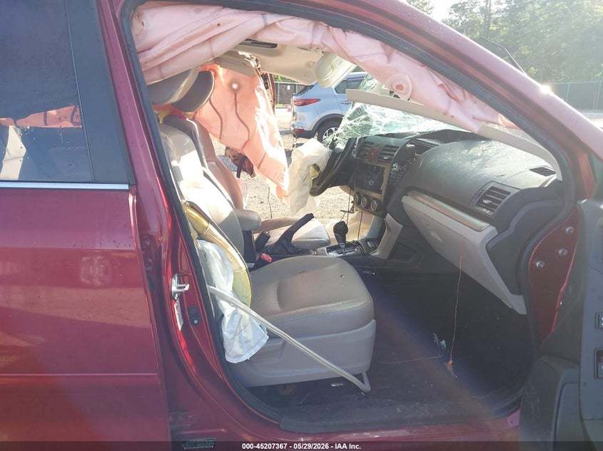 2014 Subaru Forester VIN JF2SJAHC4EH418078 IAAI salvage auction — ROLLOVER, Salvage Title, sold $25 on 2026-07-08 (photo 5)