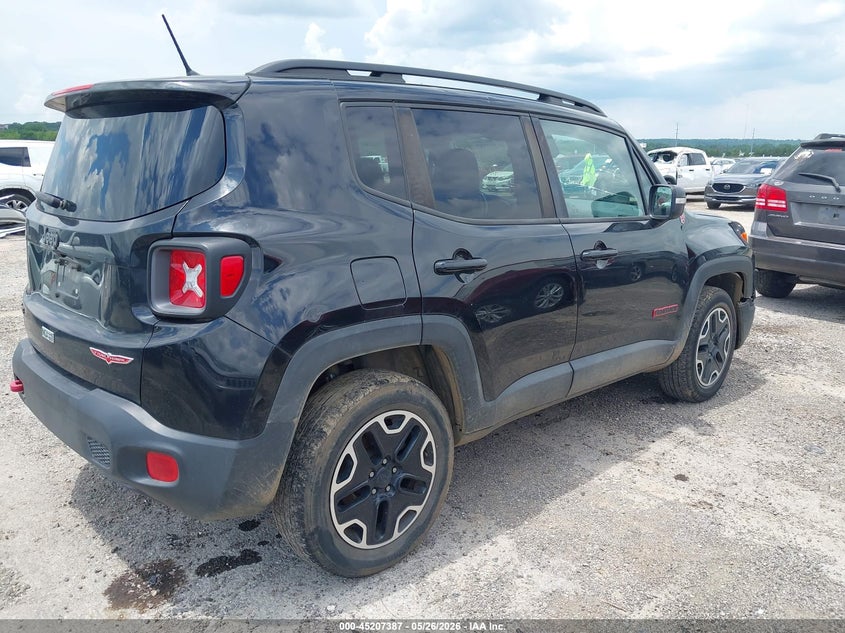 2016 Jeep Renegade VIN ZACCJBCT4GPD57231 IAAI salvage auction — UNKNOWN, Clear (Oklahoma), sold $1,400 on 2026-08-01 (photo 4)