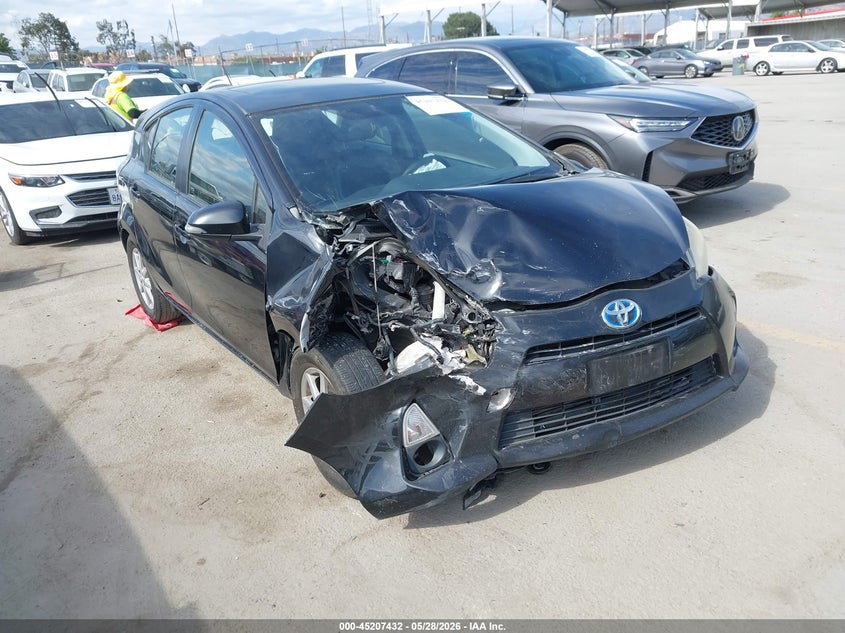 2012 Toyota Prius c VIN JTDKDTB31C1012209 IAAI salvage auction — RIGHT FRONT, Salvage Title, sold $575 on 2026-07-29 (photo 1)