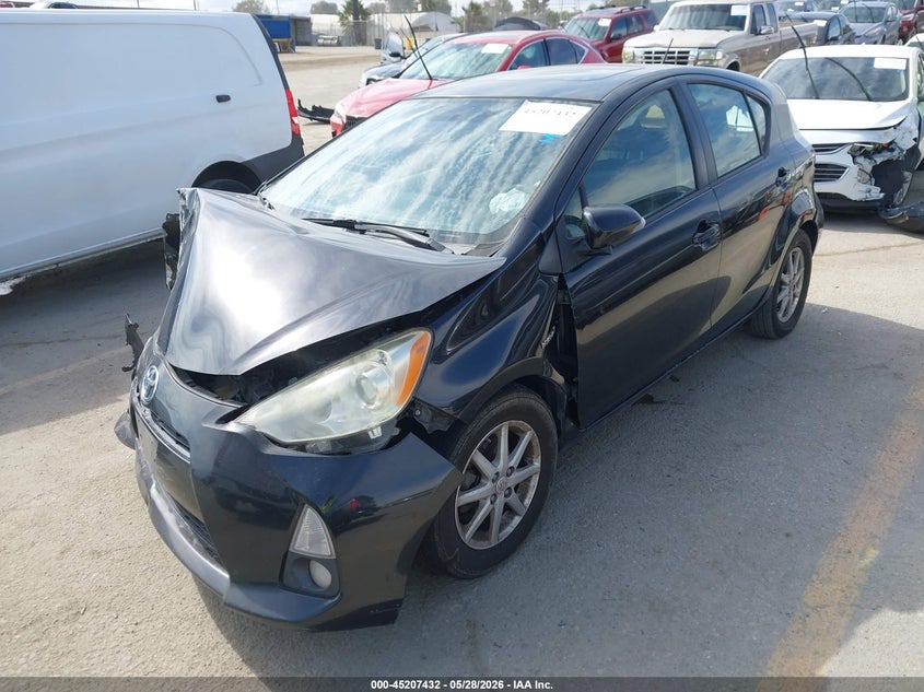 2012 Toyota Prius c VIN JTDKDTB31C1012209 IAAI salvage auction — RIGHT FRONT, Salvage Title, sold $575 on 2026-07-29 (photo 2)