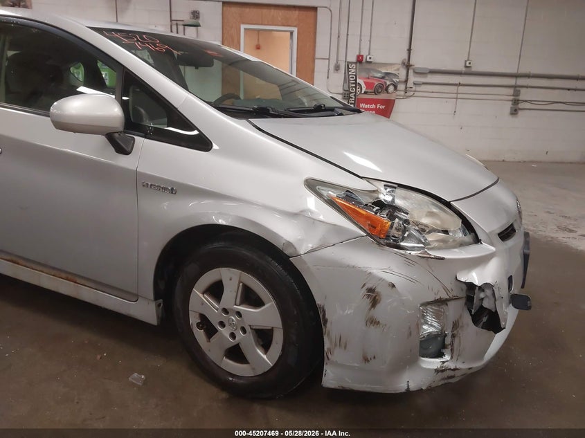 2011 Toyota Prius VIN JTDKN3DU8B0298034 IAAI salvage auction — FRONT END, Salvage (Maine), sold $750 on 2026-07-13 (photo 6)