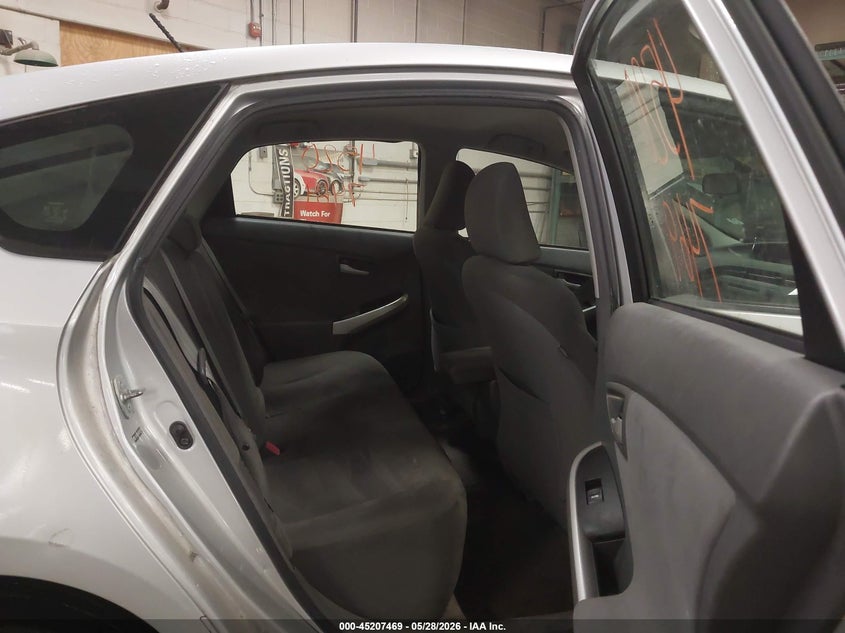 2011 Toyota Prius VIN JTDKN3DU8B0298034 IAAI salvage auction — FRONT END, Salvage (Maine), sold $750 on 2026-07-13 (photo 8)