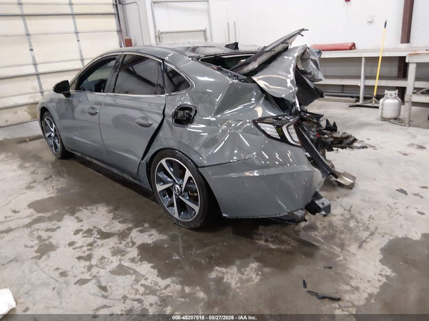 2021 Hyundai Sonata VIN 5NPEJ4J24MH064562 IAAI salvage auction — REAR END, Salvage Title, sold $2,300 on 2026-07-10 (photo 3)