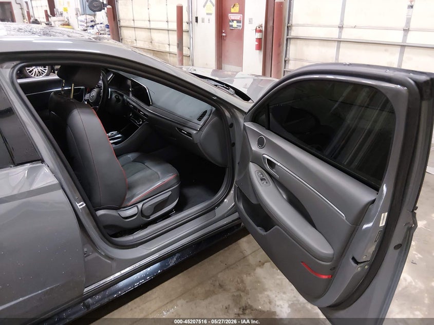 2021 Hyundai Sonata VIN 5NPEJ4J24MH064562 IAAI salvage auction — REAR END, Salvage Title, sold $2,300 on 2026-07-10 (photo 5)