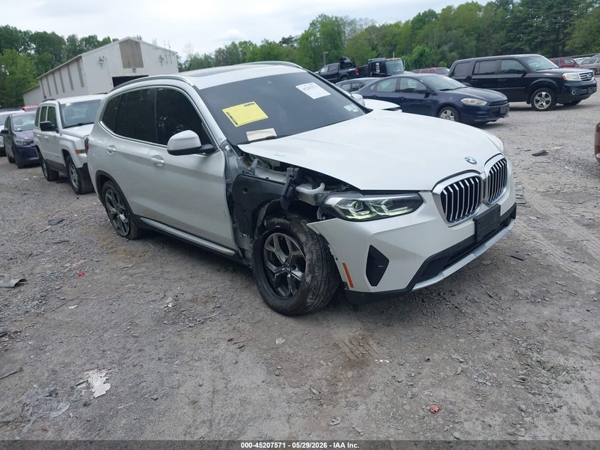 2022 BMW X3 VIN 5UX53DP06N9K62911 IAAI salvage auction — RIGHT FRONT, Salvage Title, sold $17,000 on 2026-07-21 (photo 1)