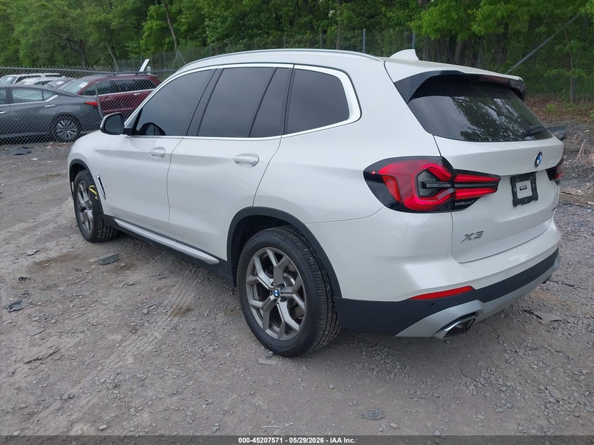2022 BMW X3 VIN 5UX53DP06N9K62911 IAAI salvage auction — RIGHT FRONT, Salvage Title, sold $17,000 on 2026-07-21 (photo 3)