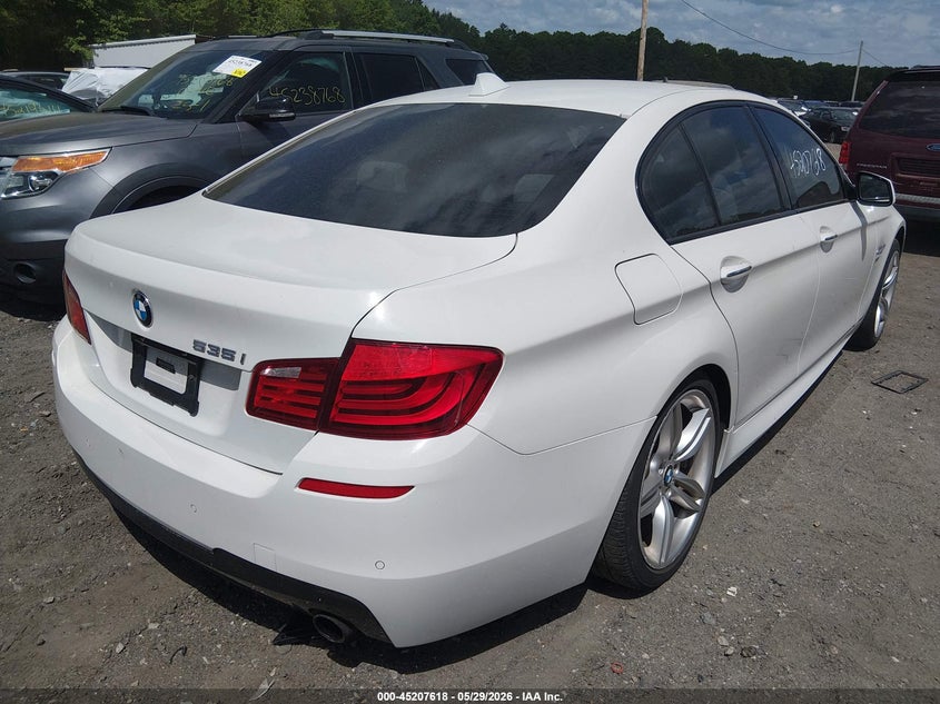 2012 BMW 5er VIN WBAFU7C59CDU62680 IAAI salvage auction — LEFT REAR, Salvage Title, sold $1,950 on 2026-08-04 (photo 4)