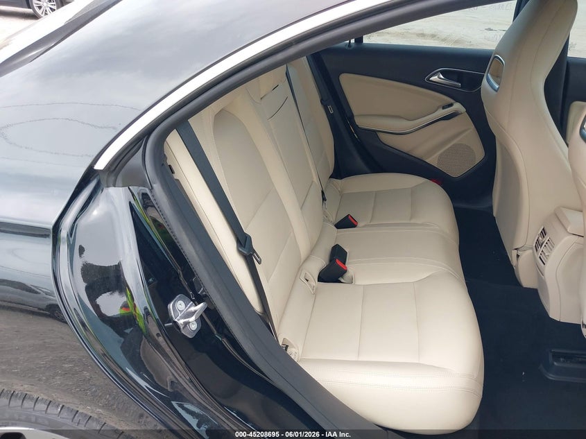 2019 Mercedes-benz Cla-klasse VIN WDDSJ4EB8KN723789 IAAI salvage auction — REAR END, Salvage Title, sold $6,550 on 2026-07-07 (photo 8)