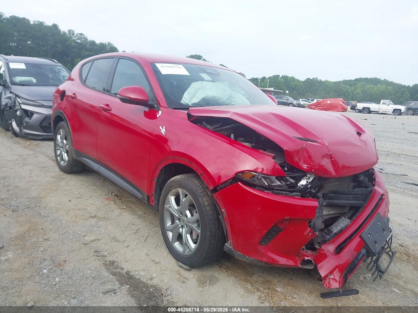 2024 Dodge Hornet VIN ZACPDFCW1R3A26577 IAAI salvage auction — FRONT END, Salvage Title, sold $3,500 on 2026-07-14 (photo 1)