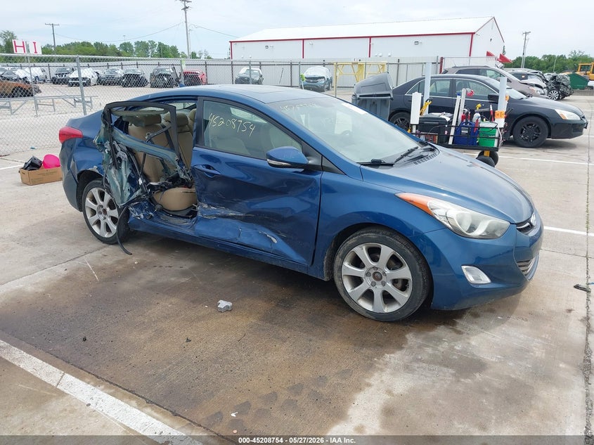 2013 Hyundai Elantra VIN KMHDH4AE2DU975296 IAAI salvage auction — SIDE, Salvage Title, sold $550 on 2026-07-24 (photo 1)