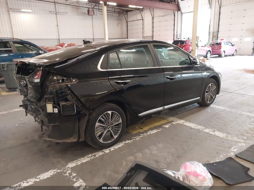 2021 Hyundai Ioniq VIN KMHCX5LD6MU252737 IAAI salvage auction — REAR END, Salvage (Oregon), sold $5,800 on 2026-07-17 (photo 4)