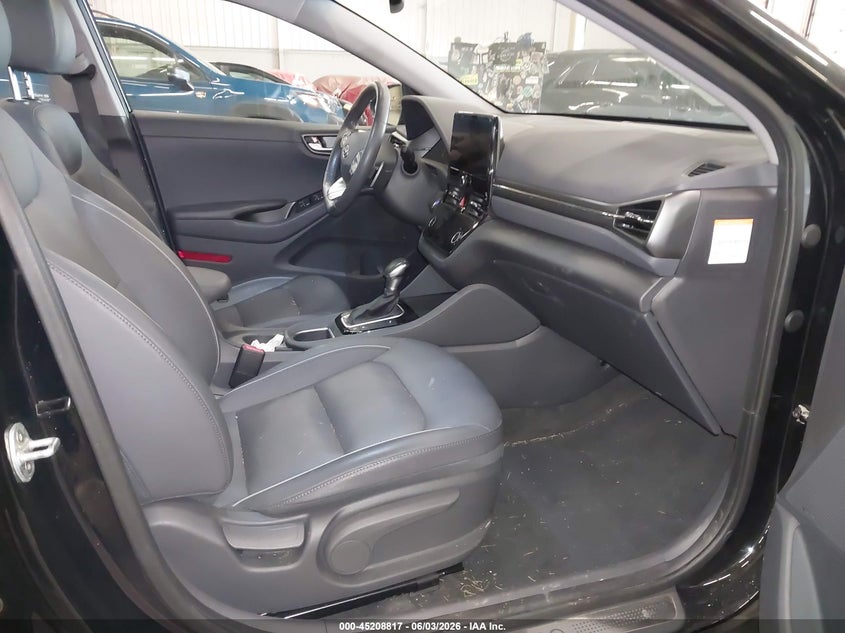 2021 Hyundai Ioniq VIN KMHCX5LD6MU252737 IAAI salvage auction — REAR END, Salvage (Oregon), sold $5,800 on 2026-07-17 (photo 5)