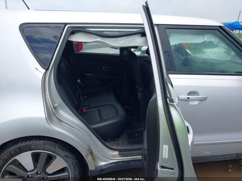 2015 Kia Soul VIN KNDJX3A59F7781242 IAAI salvage auction — SIDE, Salvage Title, sold $1,300 on 2026-07-16 (photo 8)