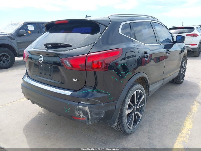 2018 Nissan Rogue VIN JN1BJ1CP5JW196183 IAAI salvage auction — FRONT & REAR, Salvage Title, sold $2,500 on 2026-07-13 (photo 4)