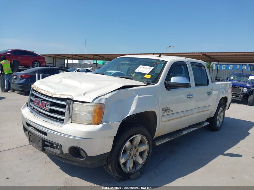 2012 Gmc SIERRA VIN 3GTP1VE01CG200693 IAAI salvage auction — ROLLOVER, Salvage Title, sold $1,200 on 2026-07-29 (photo 2)