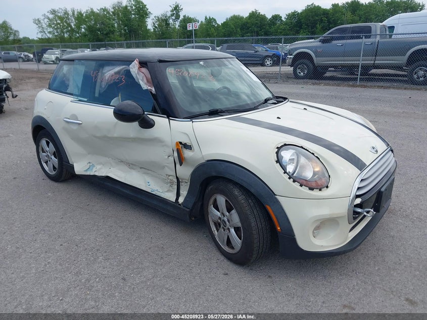 2014 Mini Hard top VIN WMWXM5C5XET935617 IAAI salvage auction — RIGHT SIDE, Salvage Title, sold $600 on 2026-07-24 (photo 1)