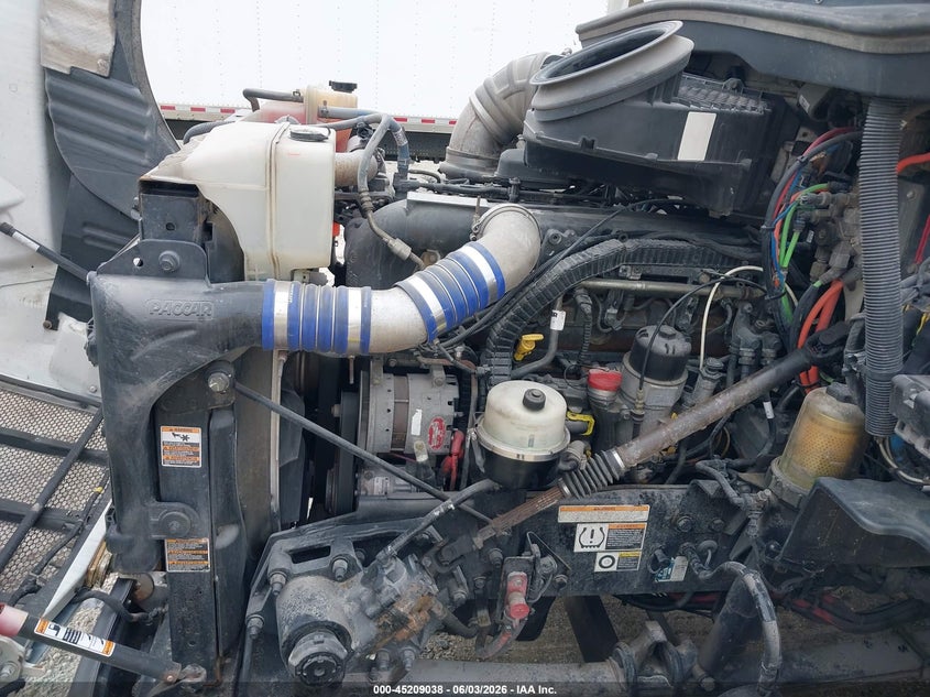 2020 Peterbilt 579 VIN 1XPBDP9X3LD689114 IAAI salvage auction — UNKNOWN, Clear (Florida), sold $4,250 on 2026-07-22 (photo 9)