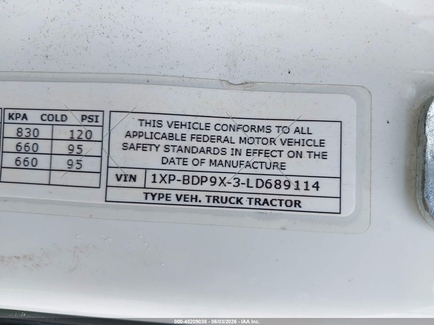 2020 Peterbilt 579 VIN 1XPBDP9X3LD689114 IAAI salvage auction — UNKNOWN, Clear (Florida), sold $4,250 on 2026-07-22 (photo 8)