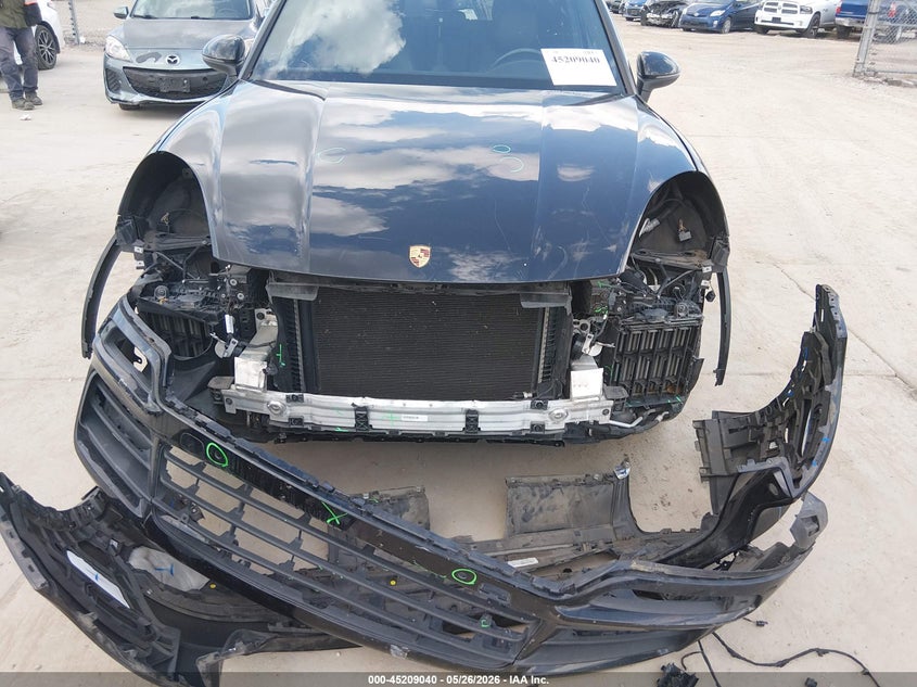 2019 Porsche Cayenne VIN WP1AA2AY3KDA05463 IAAI salvage auction — FRONT END, Original (Texas), sold $13,400 on 2026-07-28 (photo 6)