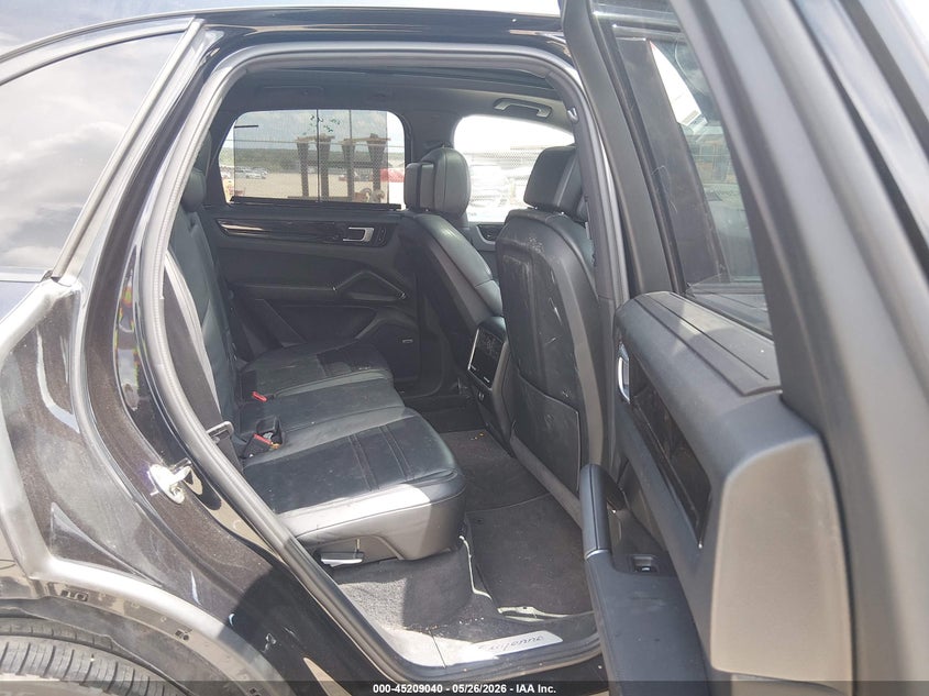 2019 Porsche Cayenne VIN WP1AA2AY3KDA05463 IAAI salvage auction — FRONT END, Original (Texas), sold $13,400 on 2026-07-28 (photo 8)