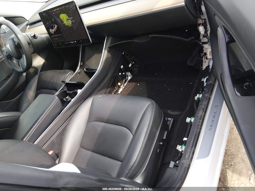 2019 Tesla Model 3 VIN 5YJ3E1EB7KF451350 IAAI salvage auction — UNKNOWN, Salvage Title, sold $5,500 on 2026-07-30 (photo 5)