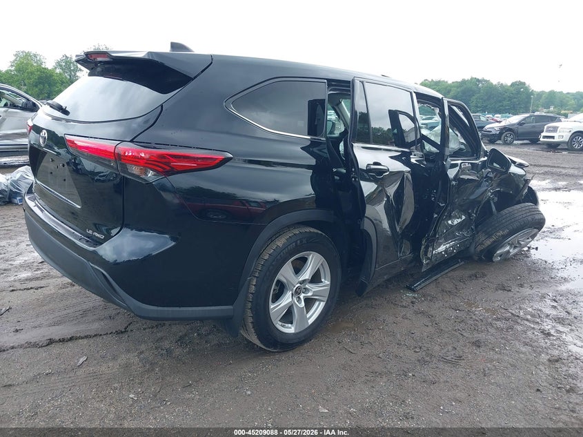 2022 Toyota Highlander VIN 5TDBZRBH0NS566332 IAAI salvage auction — RIGHT FRONT, Salvage (Pennsylvania), sold $9,000 on 2026-07-28 (photo 4)