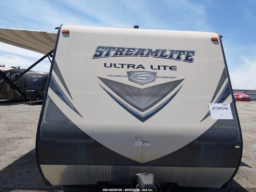 2015 Gulfstream Streamlite VIN 1NL1XTL29FL030951 IAAI salvage auction — HAIL, Regular Certificate (Iowa), sold $3,100 on 2026-07-28 (photo 6)