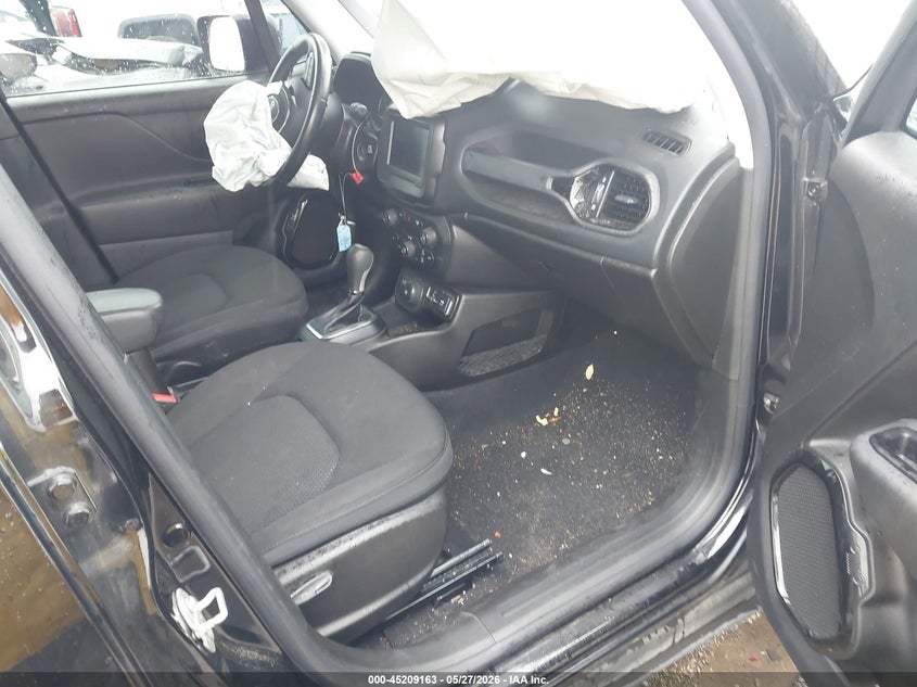 2020 Jeep Renegade VIN ZACNJBBB6LPL93138 IAAI salvage auction — FRONT END, Salvage Title, sold $1,650 on 2026-08-12 (photo 5)