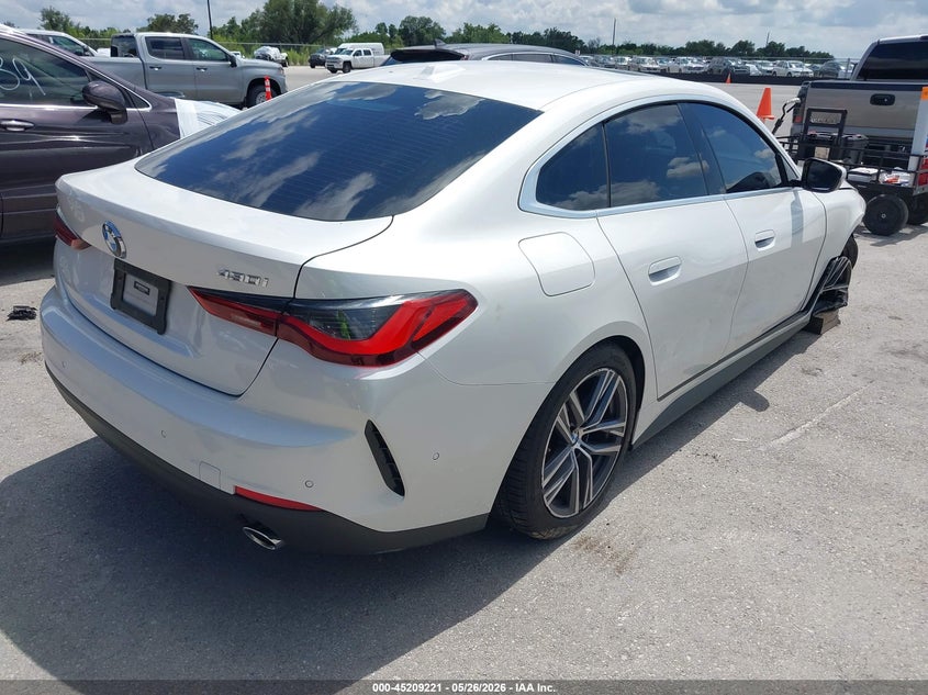 2024 BMW 4er VIN WBA63AV03RFR06764 IAAI salvage auction — RIGHT FRONT, Salvage (Virginia), sold $15,100 on 2026-07-23 (photo 4)