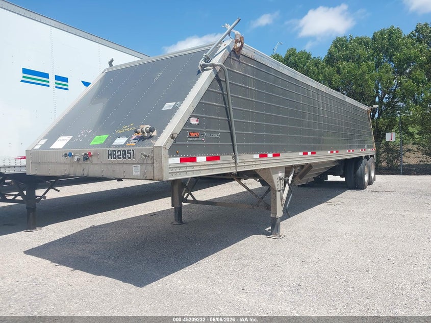 2025 Timpte Trailer VIN 1TDH39027SB189267 IAAI salvage auction — ROLLOVER, Clear (Oklahoma), sold $20,250 on 2026-08-12 (photo 2)