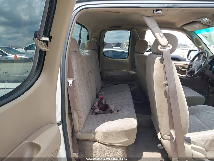 2002 Toyota Tundra VIN 5TBRT34122S236712 IAAI salvage auction — RIGHT FRONT, Original (Texas), sold $2,200 on 2026-07-09 (photo 8)