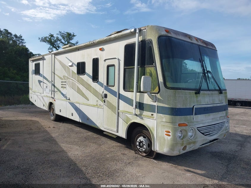 2004 Ford F-550 VIN 1F6NF53SX40A00918 IAAI salvage auction — WATER/FLOOD, Clear (Florida), sold $2,875 on 2026-07-09 (photo 1)