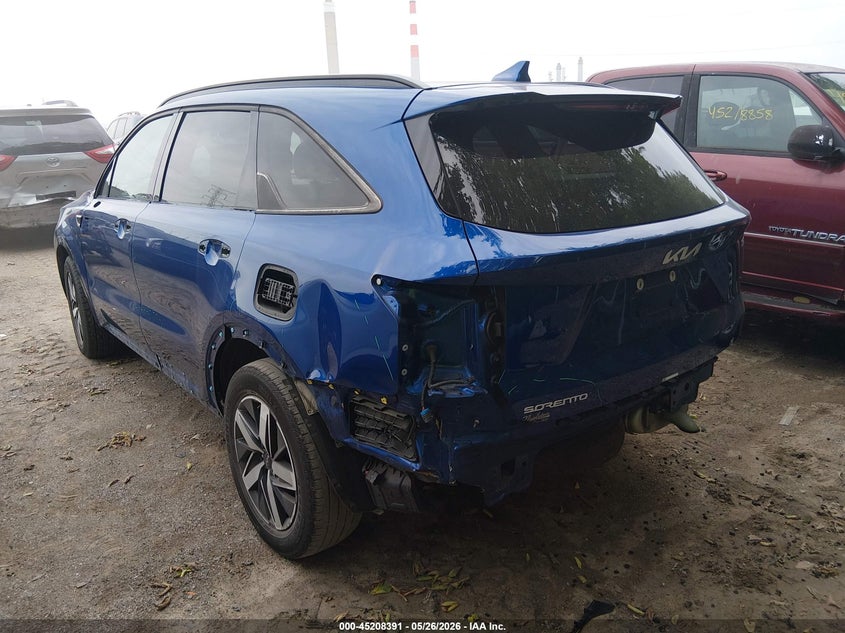 2023 Kia Sorento VIN 5XYRL4LC4PG168305 IAAI salvage auction — REAR END, Salvage (Indiana), sold $9,975 on 2026-07-15 (photo 3)