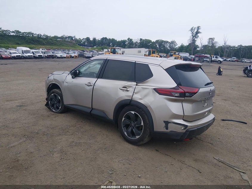 2026 Nissan Rogue VIN JN8BT3BB7TW370951 IAAI salvage auction — RIGHT REAR, Salvage Title, sold $2,550 on 2026-07-23 (photo 3)