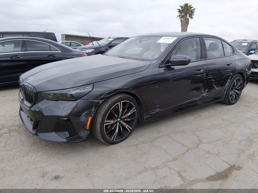 2024 BMW 5er VIN WBA43FJ00RCR13862 IAAI salvage auction — LEFT SIDE, Salvage (California), sold $32,100 on 2026-07-08 (photo 2)