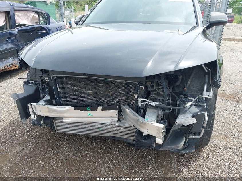 2018 Audi Sq5 VIN WA1A4AFY0J2131764 IAAI salvage auction — FRONT END, Salvage (Illinois), sold $6,600 on 2026-07-09 (photo 6)