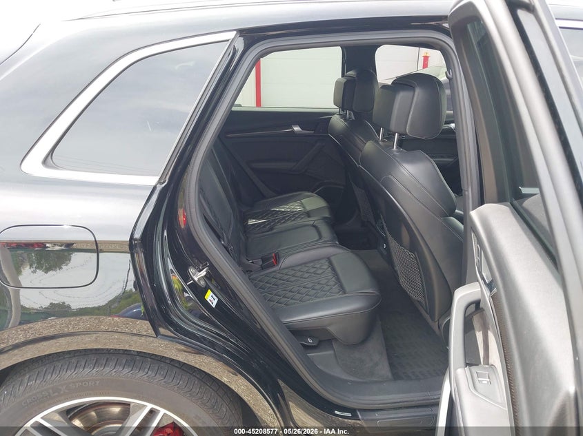 2018 Audi Sq5 VIN WA1A4AFY0J2131764 IAAI salvage auction — FRONT END, Salvage (Illinois), sold $8,800 on 2026-07-29 (photo 8)