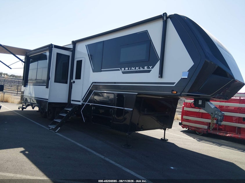 2024 Brinkley rv Other VIN 7T0FG4231R1000034 IAAI salvage auction — UNKNOWN, Salvage (Nevada), sold $54,000 on 2026-07-15 (photo 1)